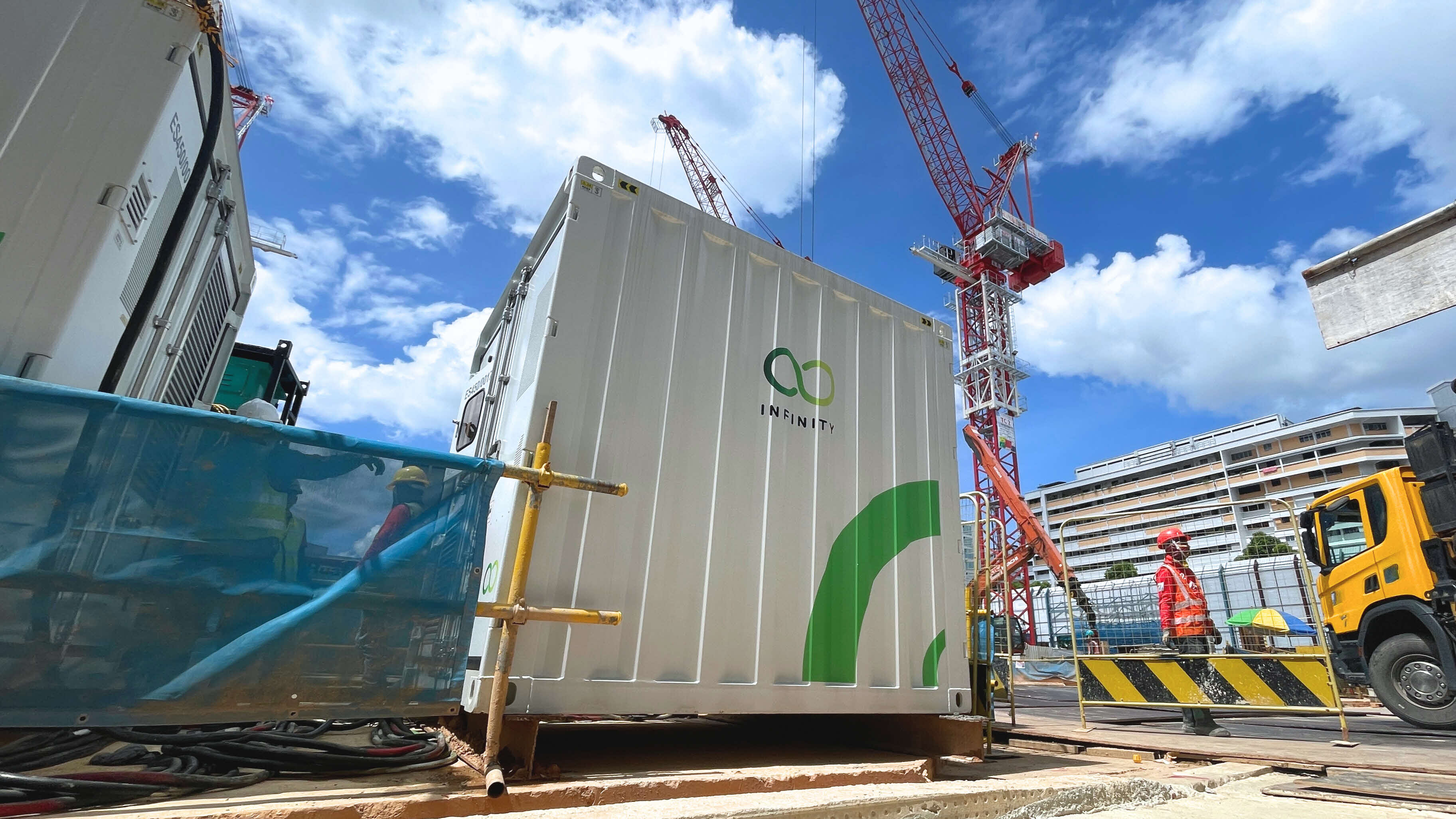 An L sized Infinity Cube deployed on site